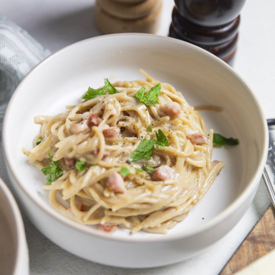 Classic Spaghetti Carbonara - Recipe photo by Apinchofsaffron_Amsterdam