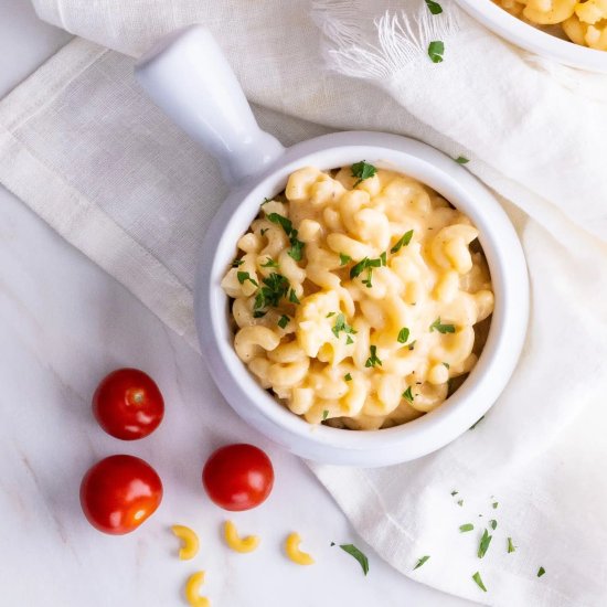 One-Pot Cauliflower Mac and Cheese - Recipe photo by SuburbanSimplicity