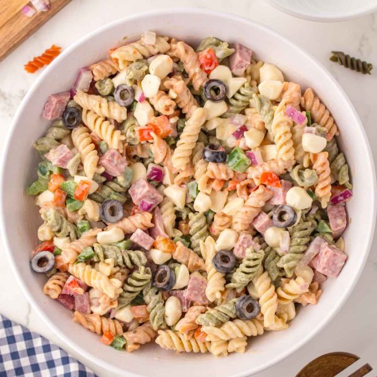 Creamy Italian Pasta Salad - Recipe photo by getonmyplate