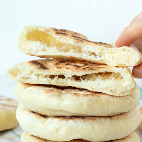 Homemade Vegan Pita Bread - Recipe photo by Marinela
