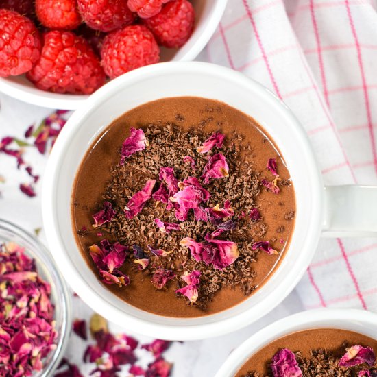 Raspberry Rose Hot Chocolate - Recipe photo by bastecutfold