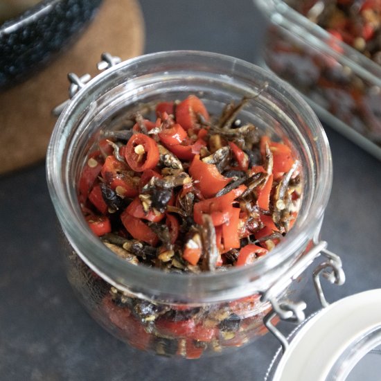 Dried Anchovies Chili Sauce - Recipe photo by foodmakesmehappy