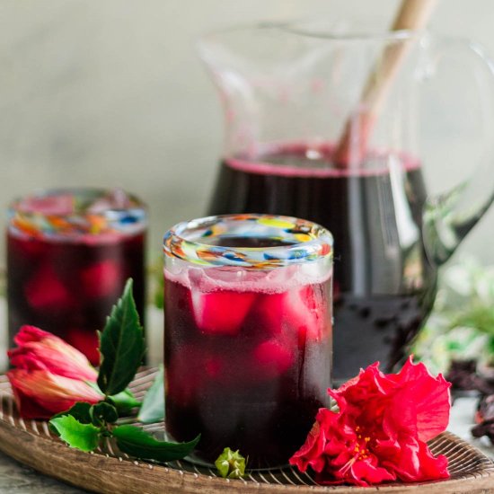 Hibiscus Iced Tea (Agua Fresca) - Recipe photo by A Latin Flair
