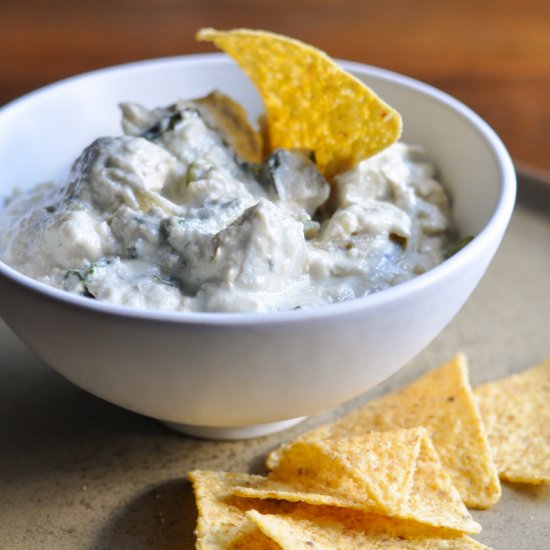 Vegan Spinach & Artichoke Dip - Recipe photo by bowlofyum