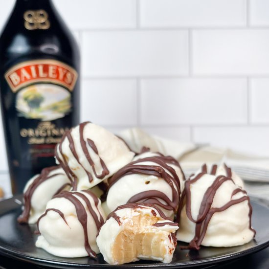 Bailey's No Bake Cheesecake Bites - Recipe photo by SuburbanSimplicity