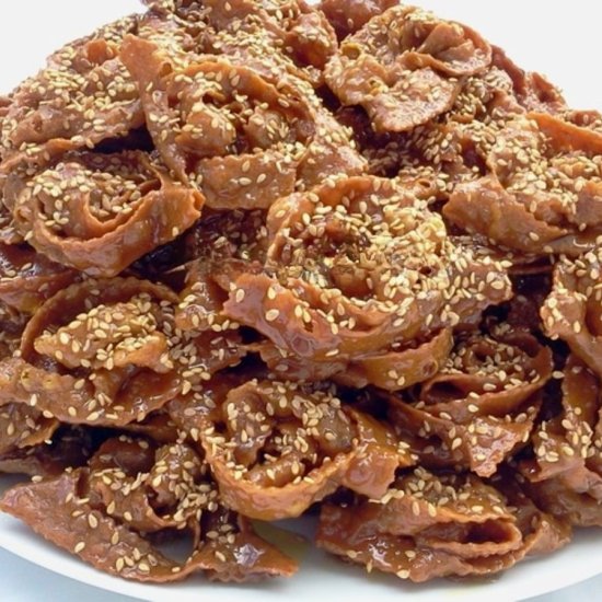 Moroccan Chebakia Sesame Cookies - Recipe photo by Rachida