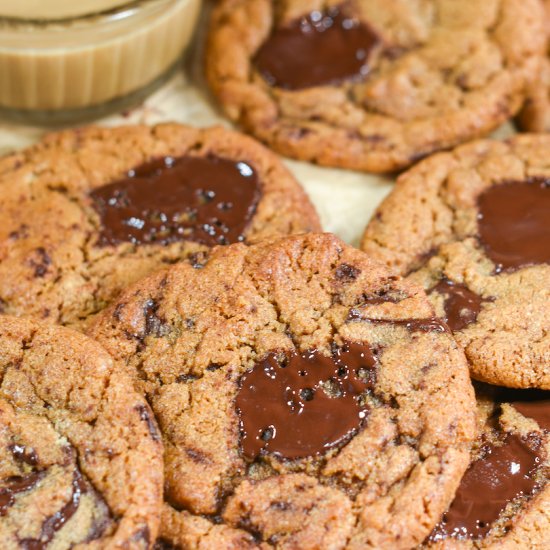 Tahini Chocolate Chunk Cookies - Recipe photo by bastecutfold