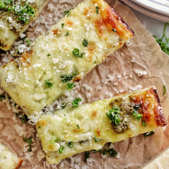 Cheesy Pesto Garlic Bread - Recipe photo by Ereese