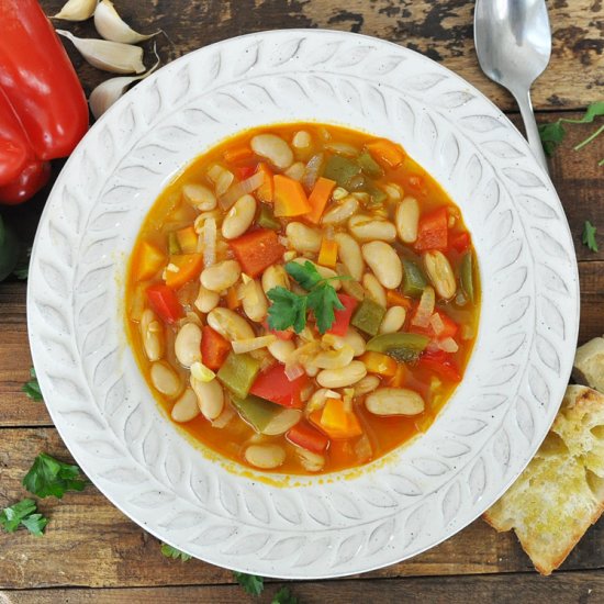 Spanish Bean and Pepper Soup - Recipe photo by Spain on a Fork