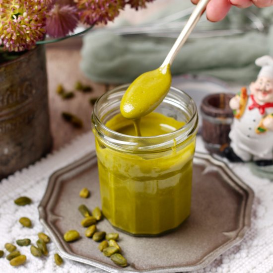 Pistachio Paste - Recipe photo by Rachida