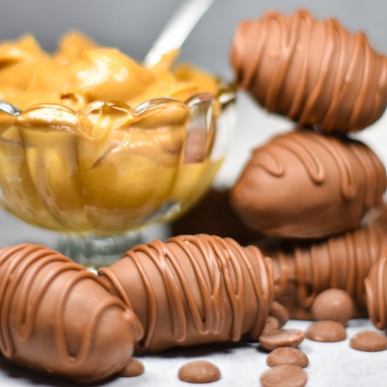 Peanut Butter Eggs - Recipe photo by bastecutfold