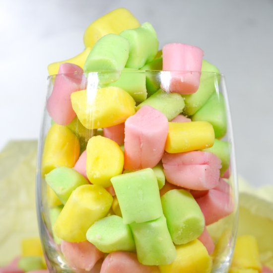 Easter Butter Mints - Recipe photo by bastecutfold