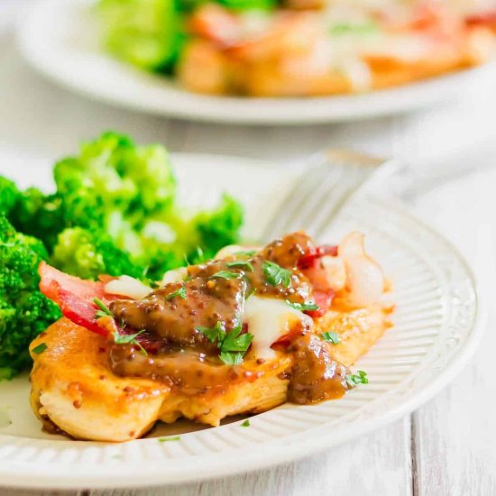 Bacon Cheddar Chicken - Recipe photo by Running to the Kitchen