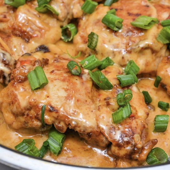 Keto Bang Bang Chicken Thighs - Recipe photo by We Want To Eat