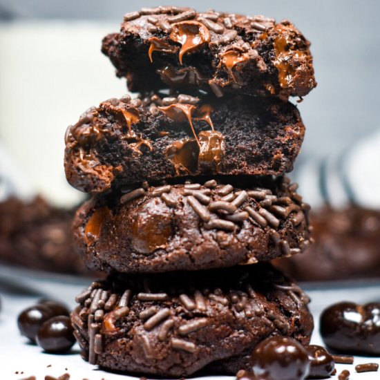 Dark Chocolate Espresso Cookies - Recipe photo by bastecutfold