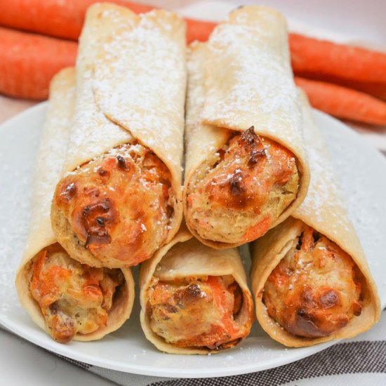 Keto Carrot Cake Roll-Ups - Recipe photo by We Want To Eat
