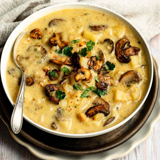 Mushroom Potato Soup - Recipe photo by eatfreshglow.com