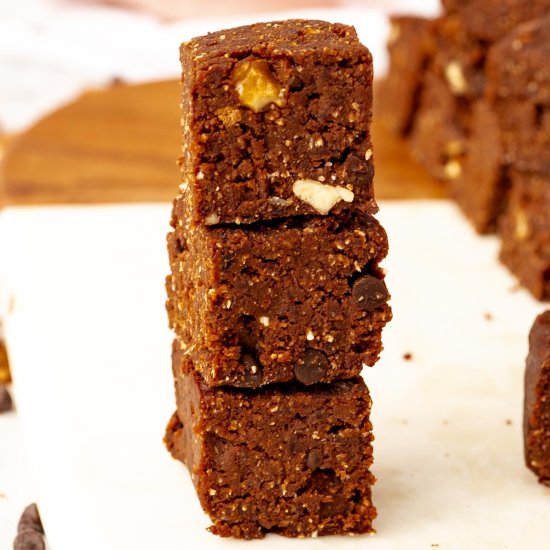 No-Bake Black Bean Brownies - Recipe photo by eatfreshglow.com