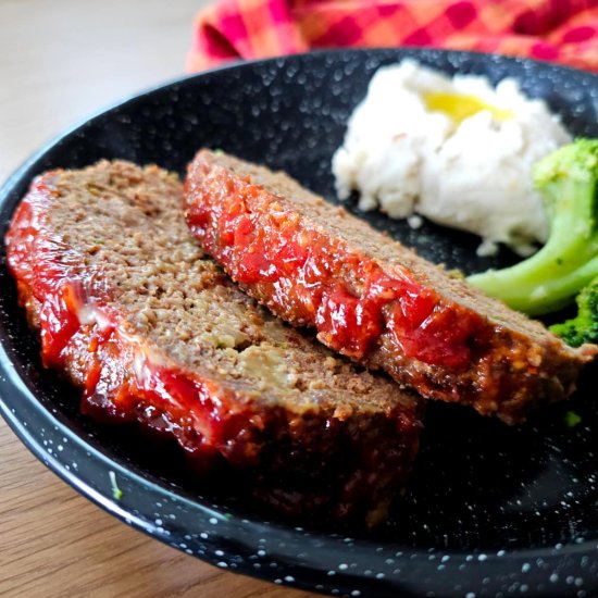 Classic Old-Fashioned Meatloaf - Recipe photo by My Homemade Roots