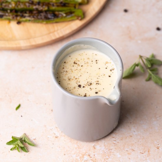 5-Ingredient Garlic Parmesan Sauce - Recipe photo by marleysmenu