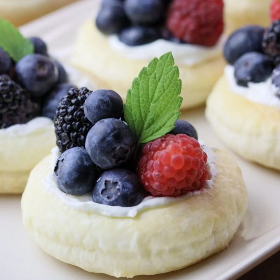 Puff Pastry Fruit Tarts - Recipe photo by Food Nutters