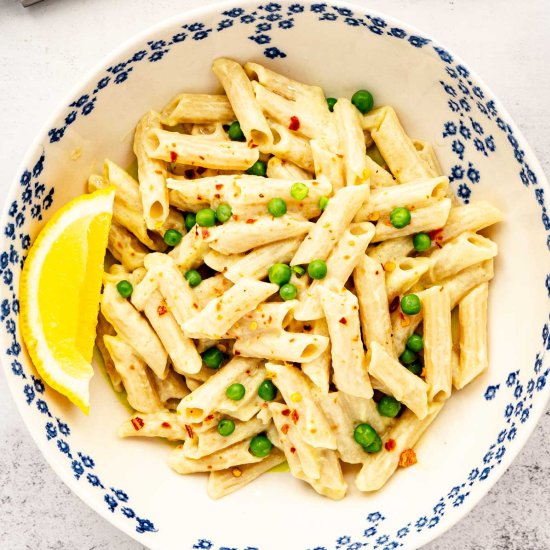 Cauliflower Alfredo Sauce - Recipe photo by eatfreshglow.com