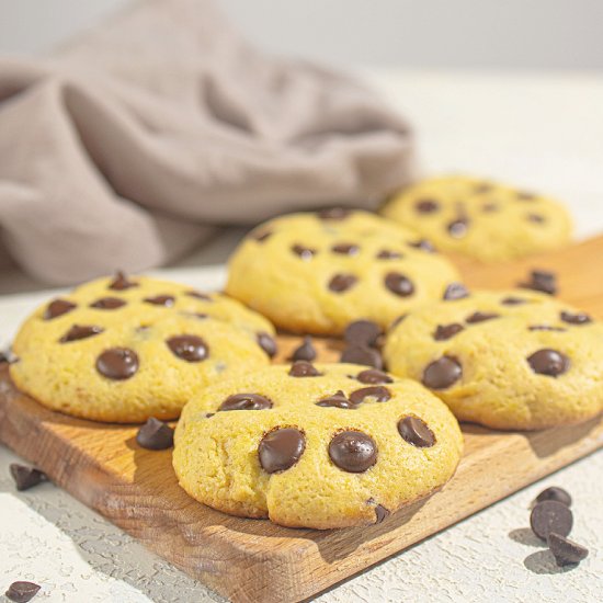 Cake Mix Chocolate Chip Cookies - Recipe photo by Skinny Sweets
