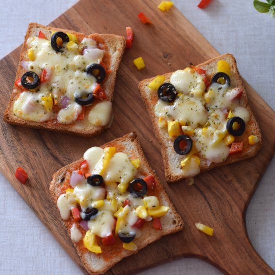 Air Fryer Bread Pizza - Recipe photo by amritaroy