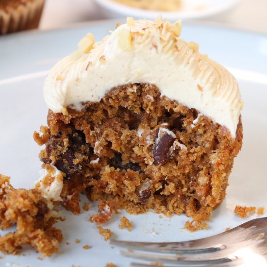 Carrot Cake Cupcakes - Recipe photo by Tinhateats.com