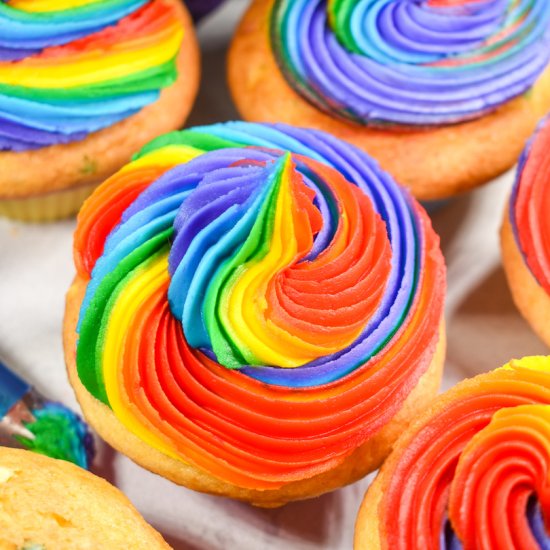 Rainbow Buttercream - Recipe photo by bastecutfold