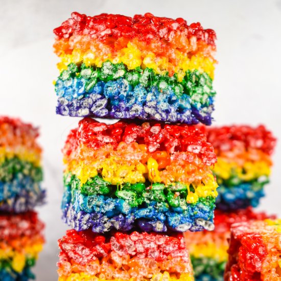 Rainbow Rice Krispie Treats - Recipe photo by bastecutfold