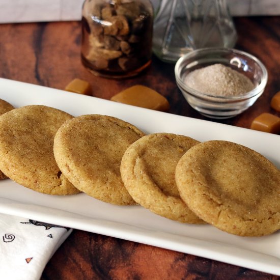 Caramel Stuffed Snickerdoodles - Recipe photo by ChocoholicAnonymous