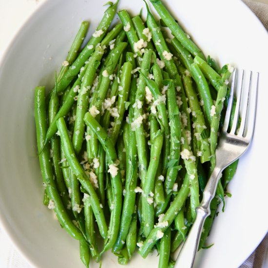 Garlic Green Beans - Recipe photo by fromachefskitchen