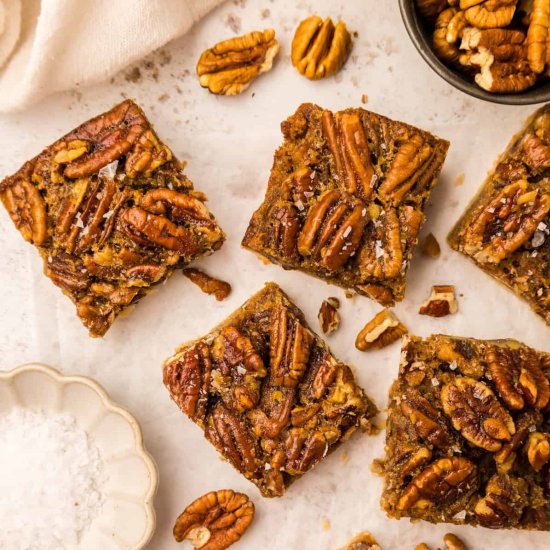 Pecan Pie Bars - Recipe photo by livingchirpy