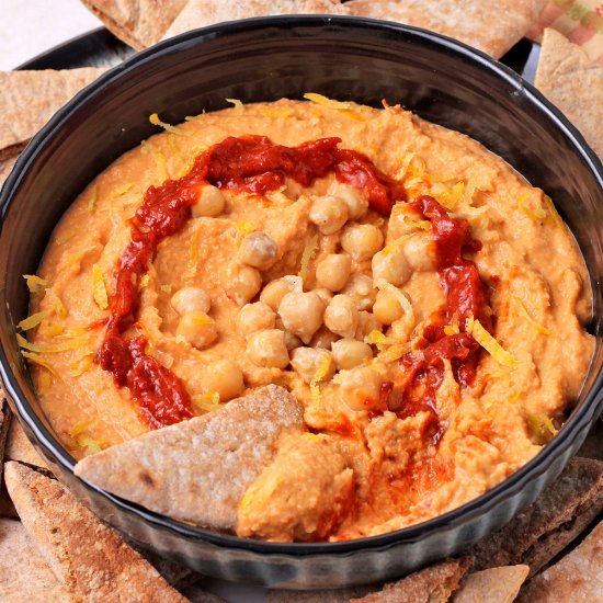 Easy Harissa Hummus - Recipe photo by veganwithgusto