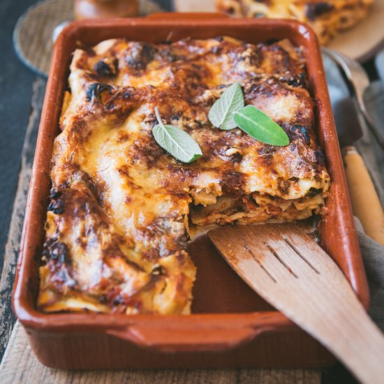 Vegetarian Bolognese Lasagna - Recipe photo by zesttangerine