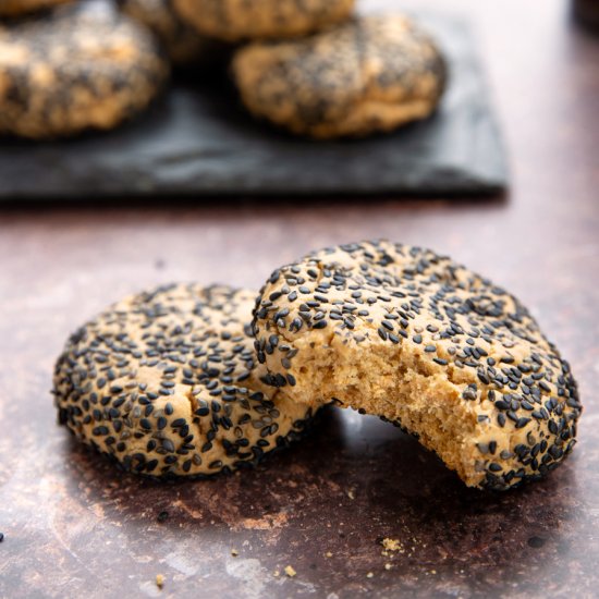 Spicy Sesame Breakfast Cookies - Recipe photo by BitterSweet