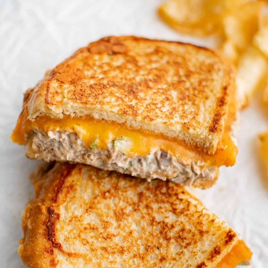 My Favorite Tuna Melt - Recipe photo by TheSaltyMarshmallow