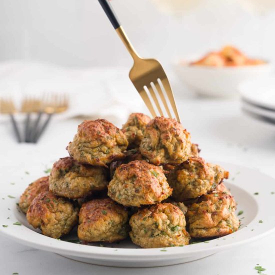 Italian Turkey Meatballs in 30 Minutes - Recipe photo by A Fabulous Bite