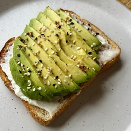 Avocado Toast - Recipe photo by thewholesomespoon