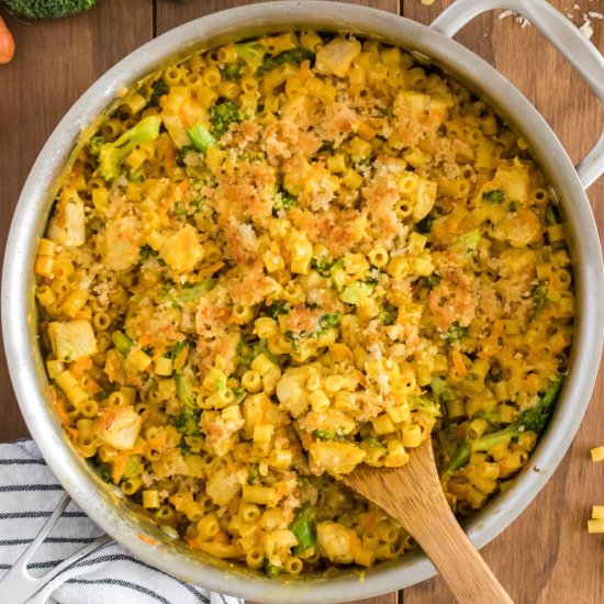 Cheesy Chicken Broccoli Pasta - Recipe photo by Grits and Pinecones