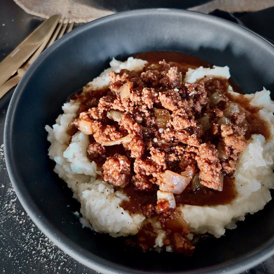Salsbury Ground Beef & Mash - Recipe photo by ThePypersKitchen