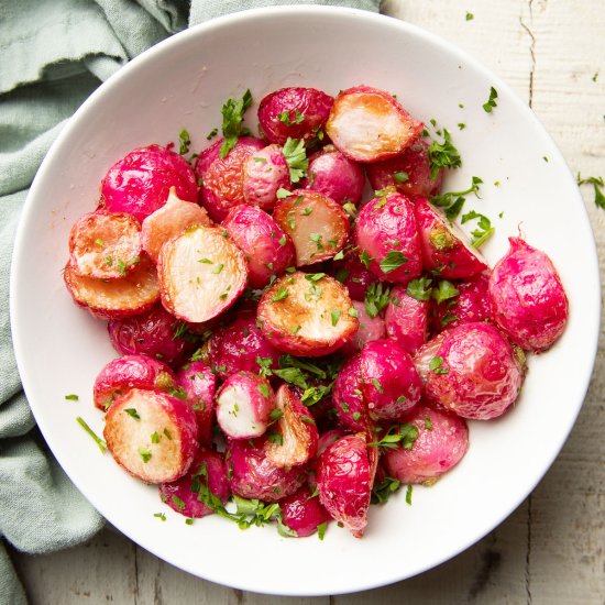 Roasted Radishes - Recipe photo by Connoisseurus Veg