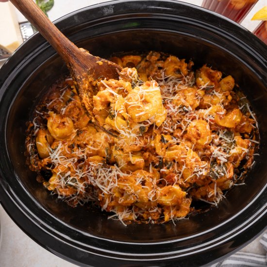 Crockpot Tortellini - Recipe photo by TheChaoticTable