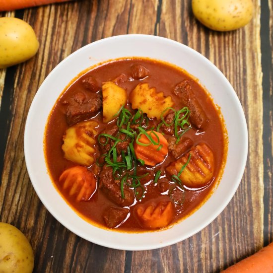 Beef Stew with Red Wine - Recipe photo by Keep Up Cooking