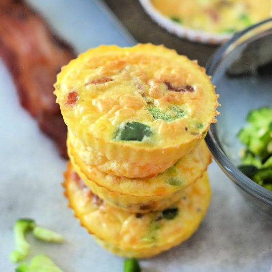 Keto Jalapeno Popper Egg Bites - Recipe photo by Foodie Love