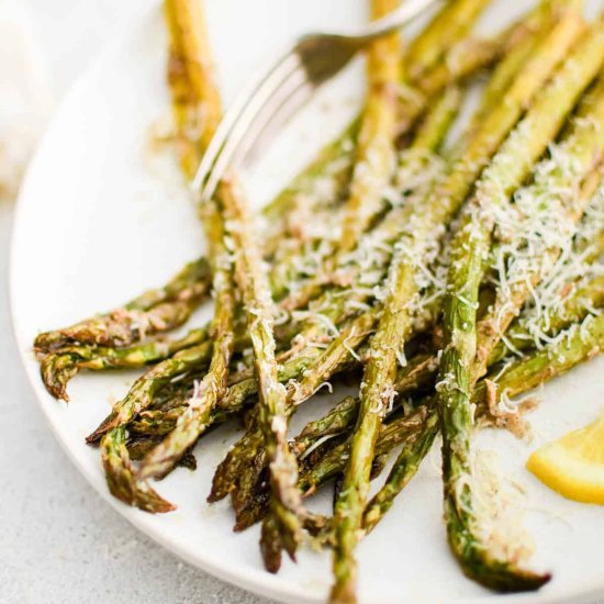 Roasted Asparagus - Recipe photo by TheSaltyMarshmallow