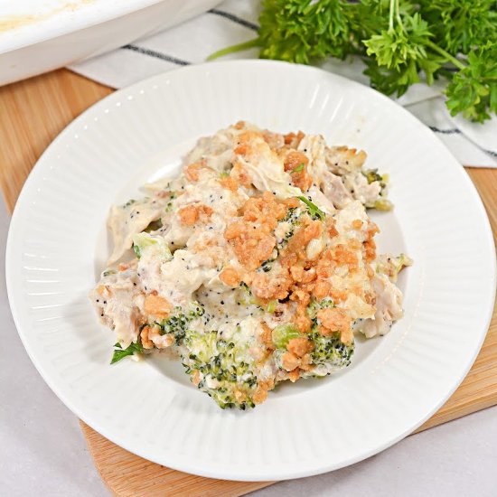 Keto Poppyseed Chicken Casserole - Recipe photo by Foodie Love