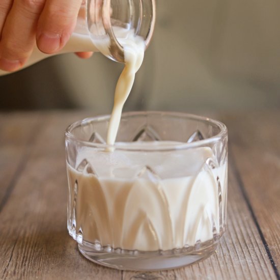 Homemade walnut milk - Recipe photo by cadryskitchen