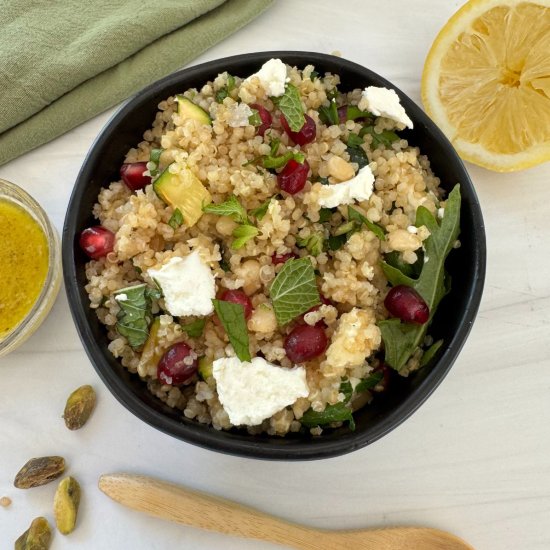 Arugula Quinoa Salad With Zucchini - Recipe photo by asweetthyme